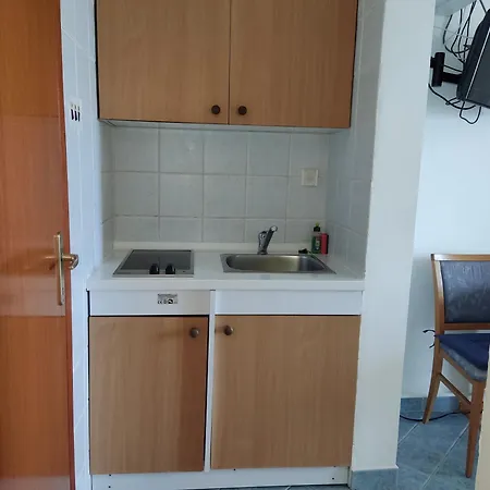 Apartment Cheapest And Comfortable Just Approx 100m To Sea, Near Sandy Crikvenica
