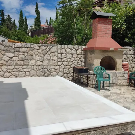 Cheapest And Comfortable Just Approx 100m To Sea, Near Sandy * Crikvenica