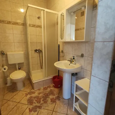 Cheapest And Comfortable Just Approx 100m To Sea, Near Sandy Crikvenica
