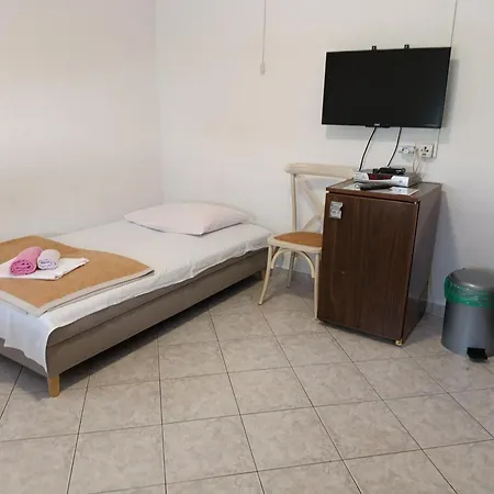 Cheapest And Comfortable Just Approx 100m To Sea, Near Sandy Apartment Crikvenica