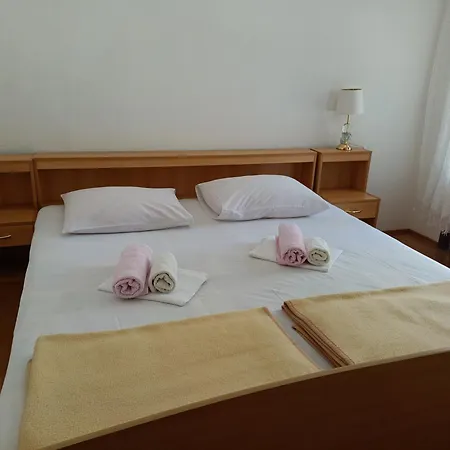 Apartment Cheapest And Comfortable Just Approx 100m To Sea, Near Sandy *
