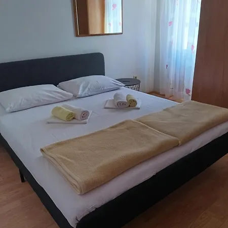 Apartment Cheapest And Comfortable Just Approx 100m To Sea, Near Sandy
