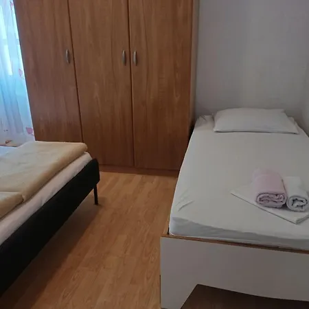 Cheapest And Comfortable Just Approx 100m To Sea, Near Sandy Apartment
